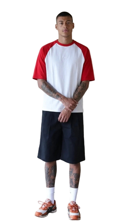 AMs red Raglan Tshirt